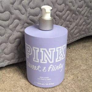 VS PINK lotion*lightly used*